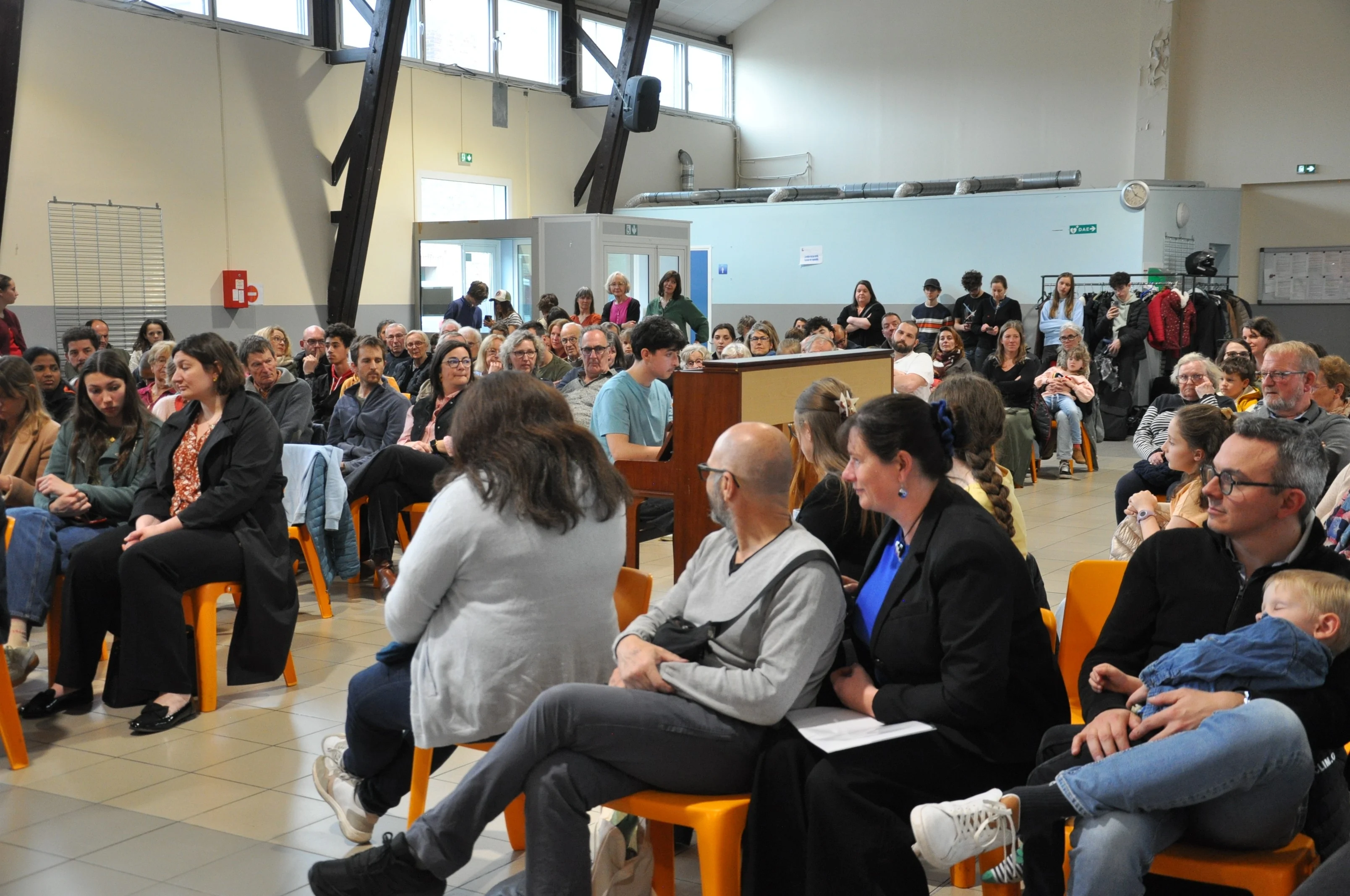 Audieleve11 04 26 12 